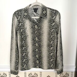 Rafaella Snakeskin Print Blouse M Button Up Long Sleeve Soft Olive & Beige